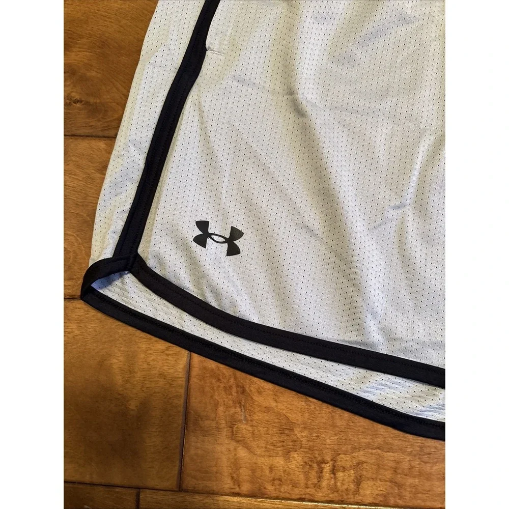 Under Armour Men's Shorts Elevated Knit Sz 2XL Gray Black 1384044-011 Pockets